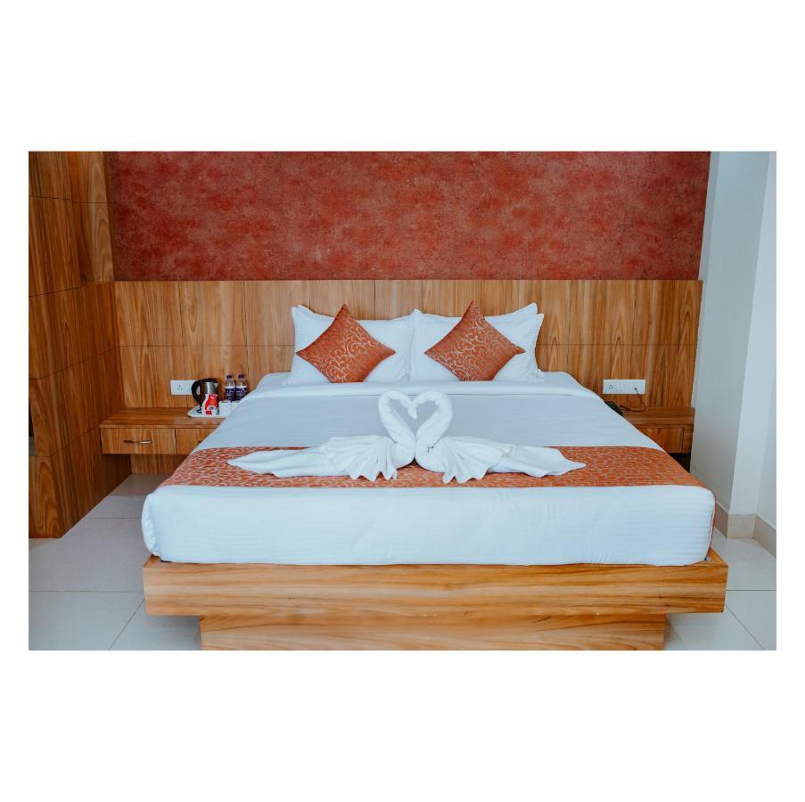 Hotel Dc Star Tarapith Eksteriør billede